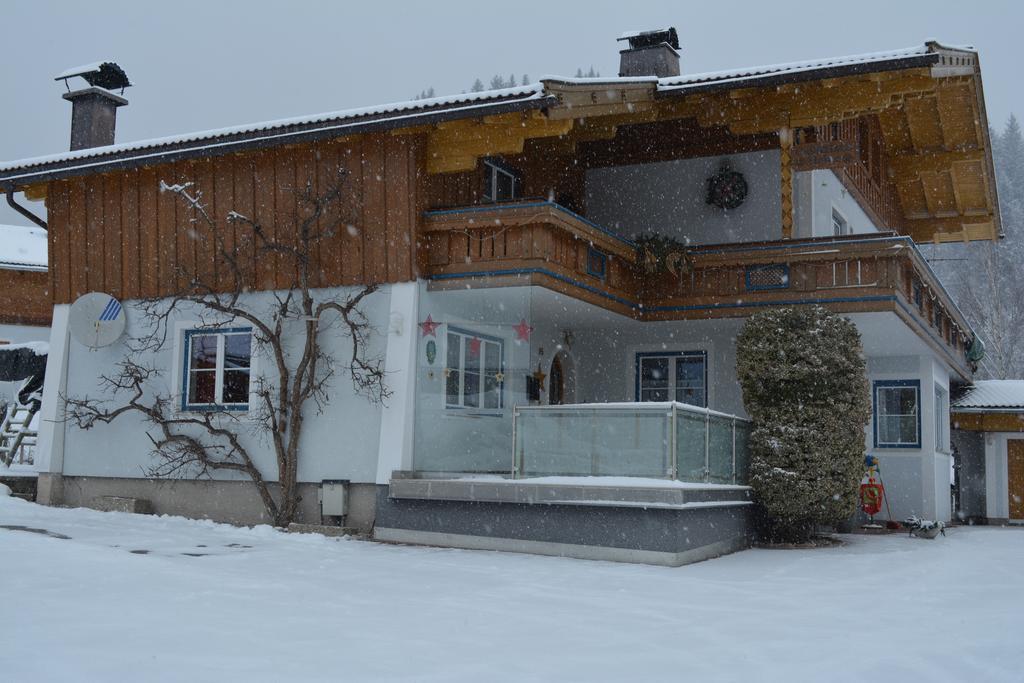 Gaestehaus Huber Leogang Εξωτερικό φωτογραφία
