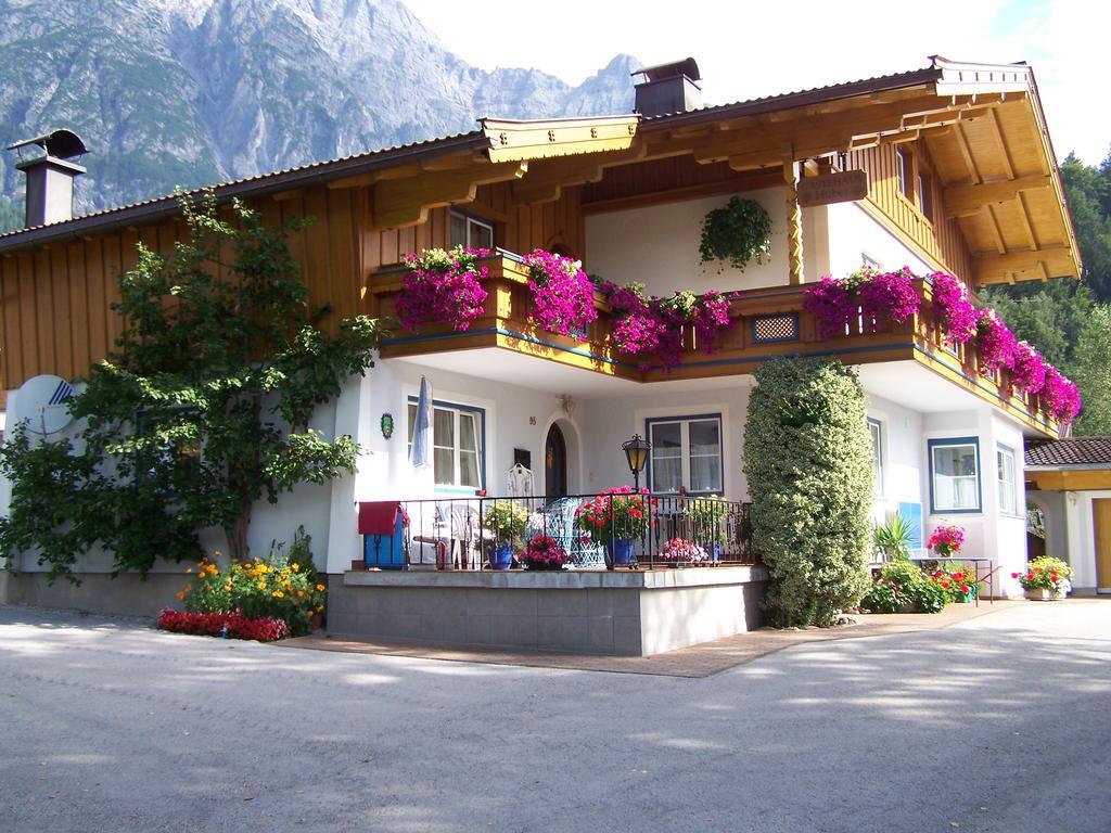Gaestehaus Huber Leogang Εξωτερικό φωτογραφία